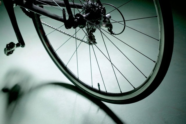 13341円 全品最安値に挑戦 ミノウラ MINOURA 自転車 振れ取り台 FT-50 安定性 作業性重視のリム振れ取り台